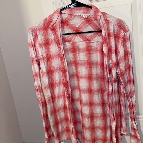 Aeropostale Tops - Flannel plaid shirt. Button up with pocket